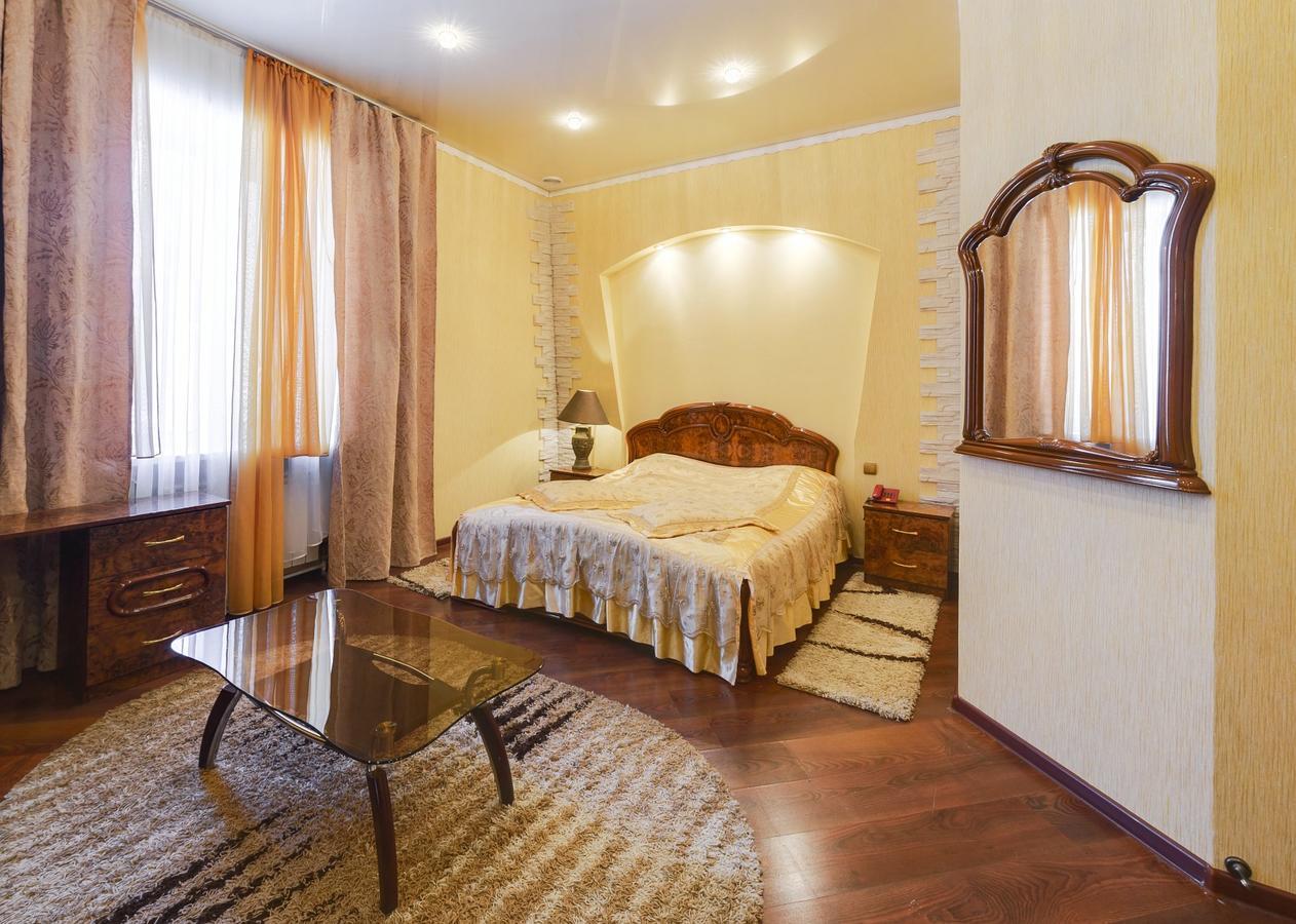 Ghostinitsa "Lina" Hotel Petropavlovsk Ngoại thất bức ảnh